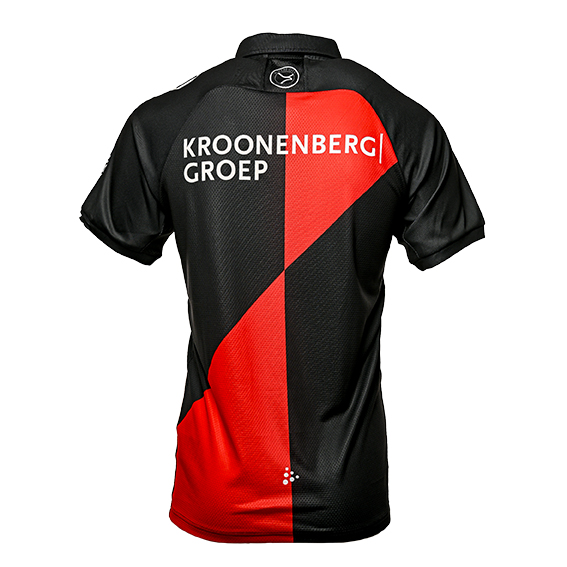 Almere City-back-lr.jpg