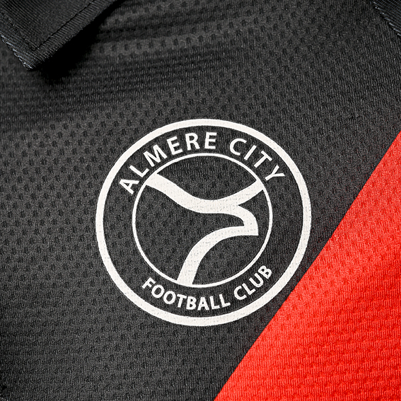 Almere City-clublogo-lr.jpg