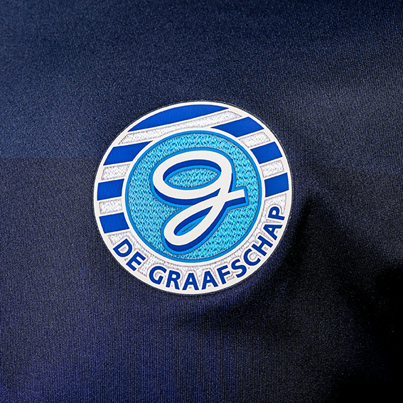 De Graafschap-nr.17-clublogo-lr.jpg