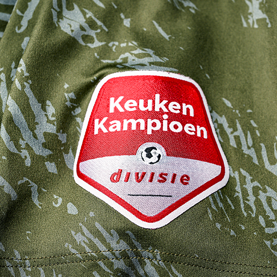 FC Emmen-batch-lr.jpg