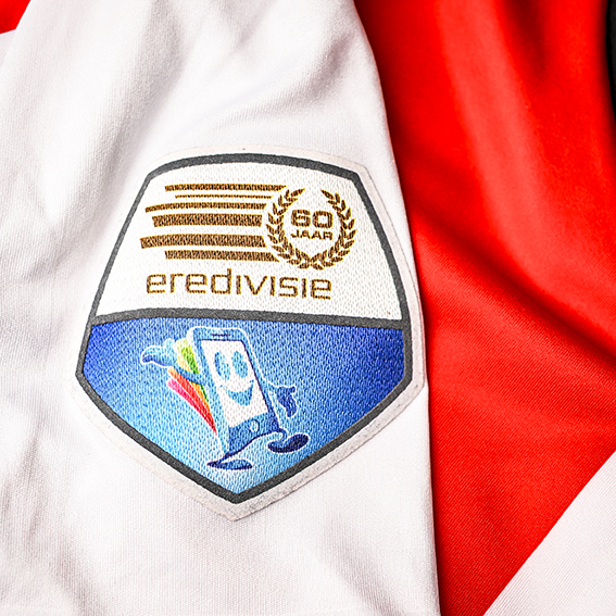 Feyenoord-batch-lr.jpg